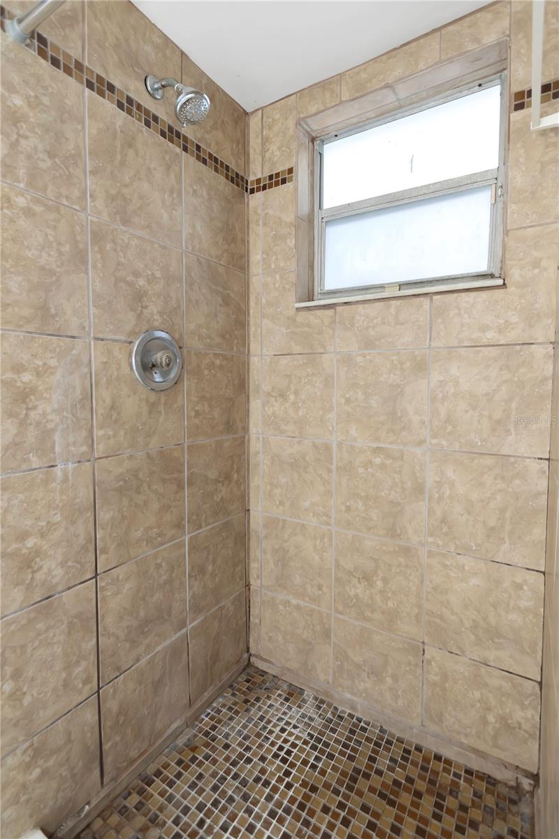 Image 27 of 49 For 8934 Sterling Lane