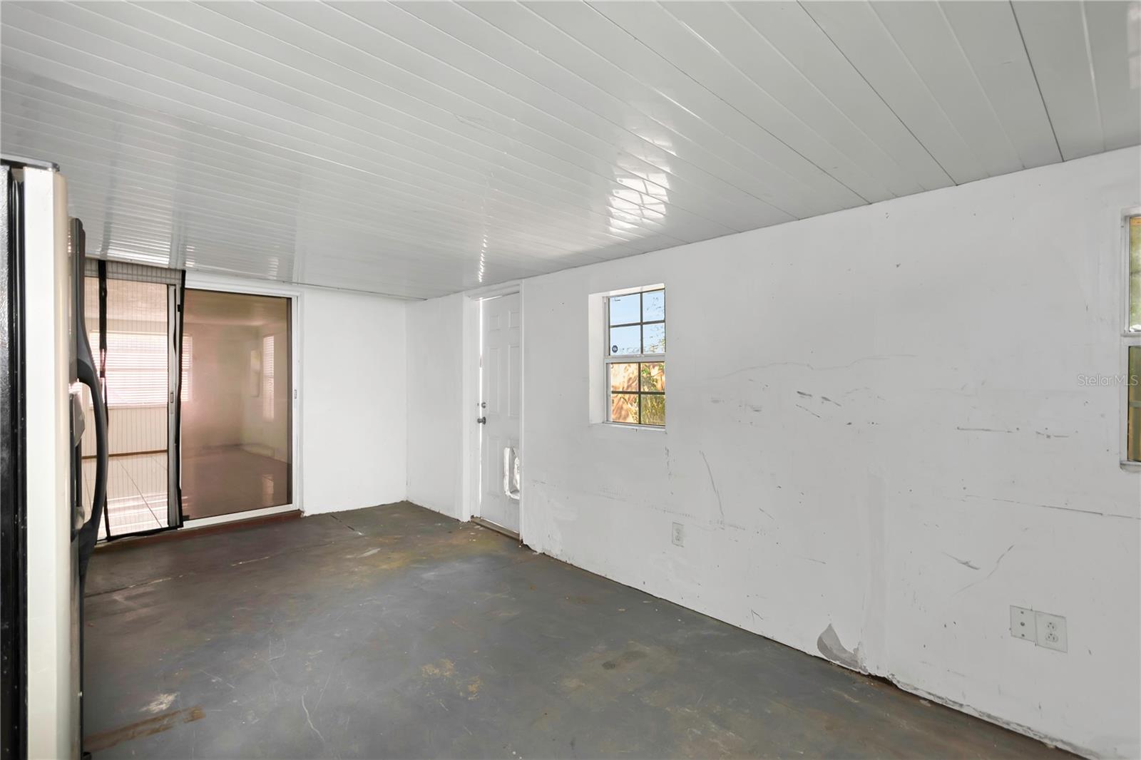 Image 44 of 49 For 8934 Sterling Lane