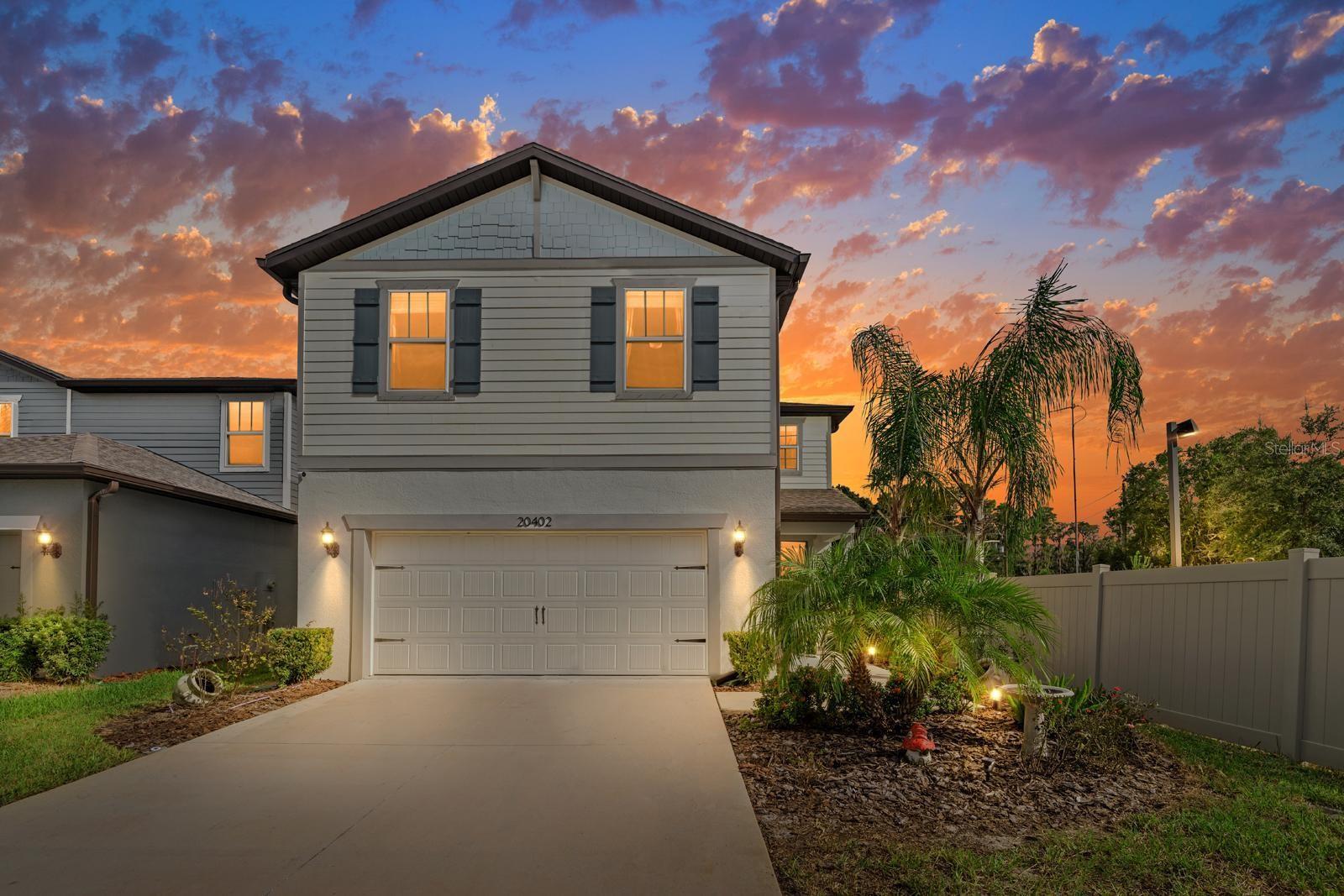 Image 2 of 38 For 20402 Monza Loop