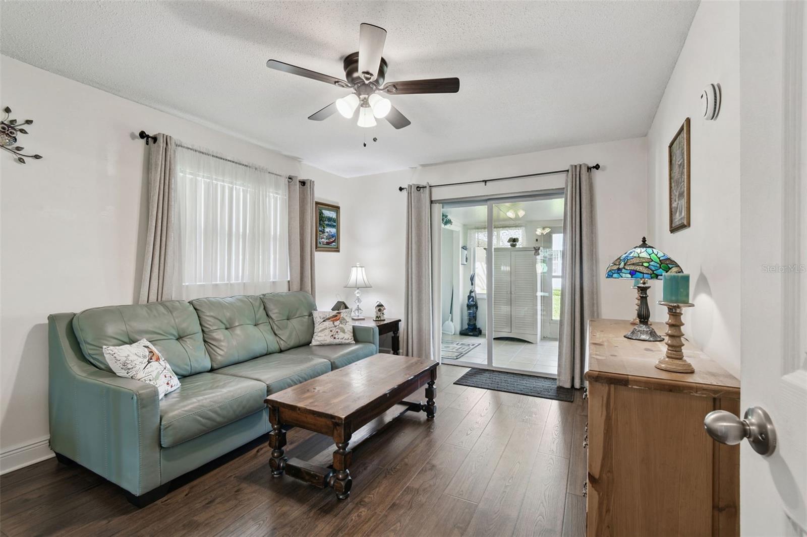 Image 15 of 44 For 11902 Boynton Lane