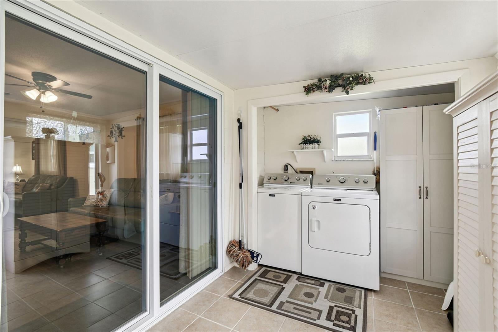 Image 22 of 44 For 11902 Boynton Lane