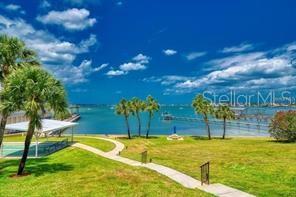 Image 2 of 8 For 100 Bluff View Drive 308a