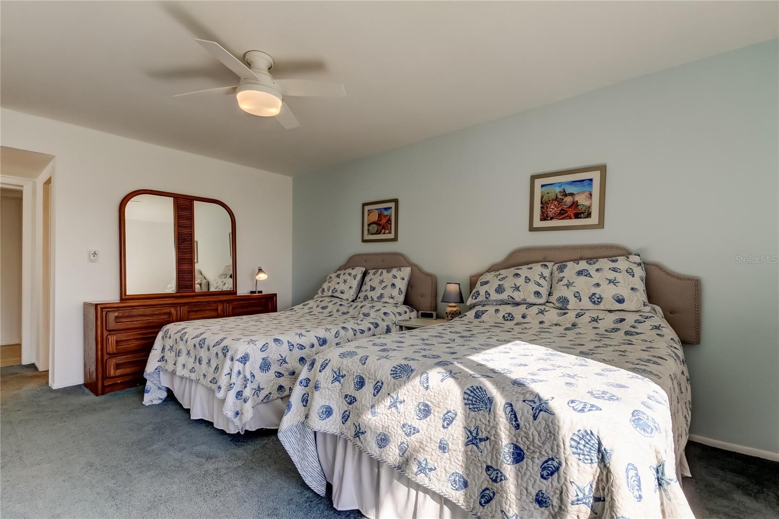 Image 39 of 80 For 865 Gulfview Boulevard 312
