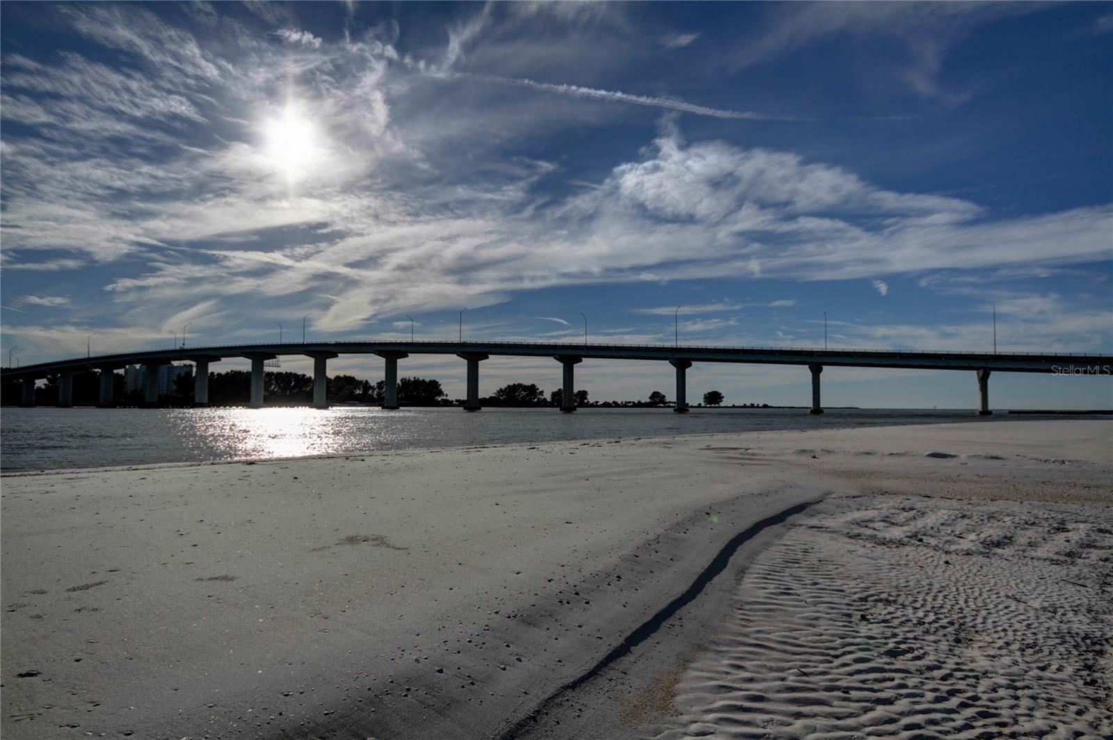 Image 56 of 80 For 865 Gulfview Boulevard 312