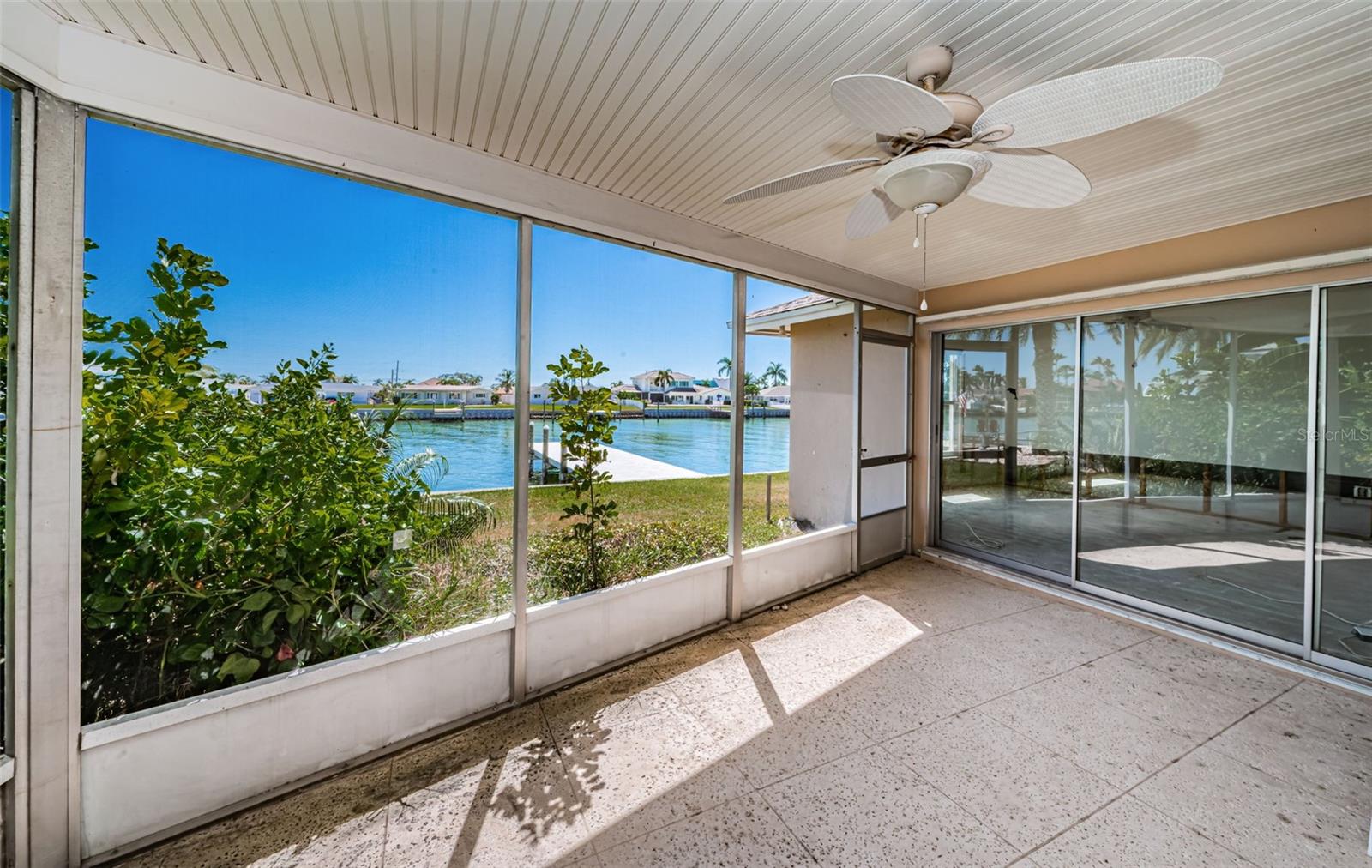 Image 28 of 41 For 755 Capri Boulevard