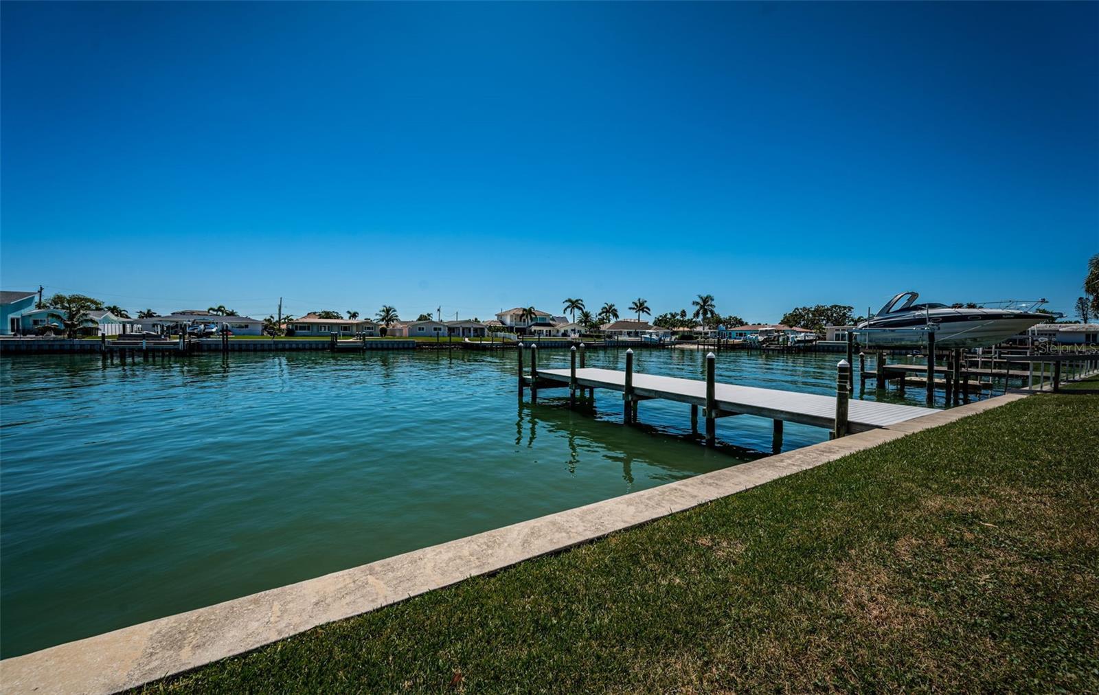 Image 31 of 41 For 755 Capri Boulevard