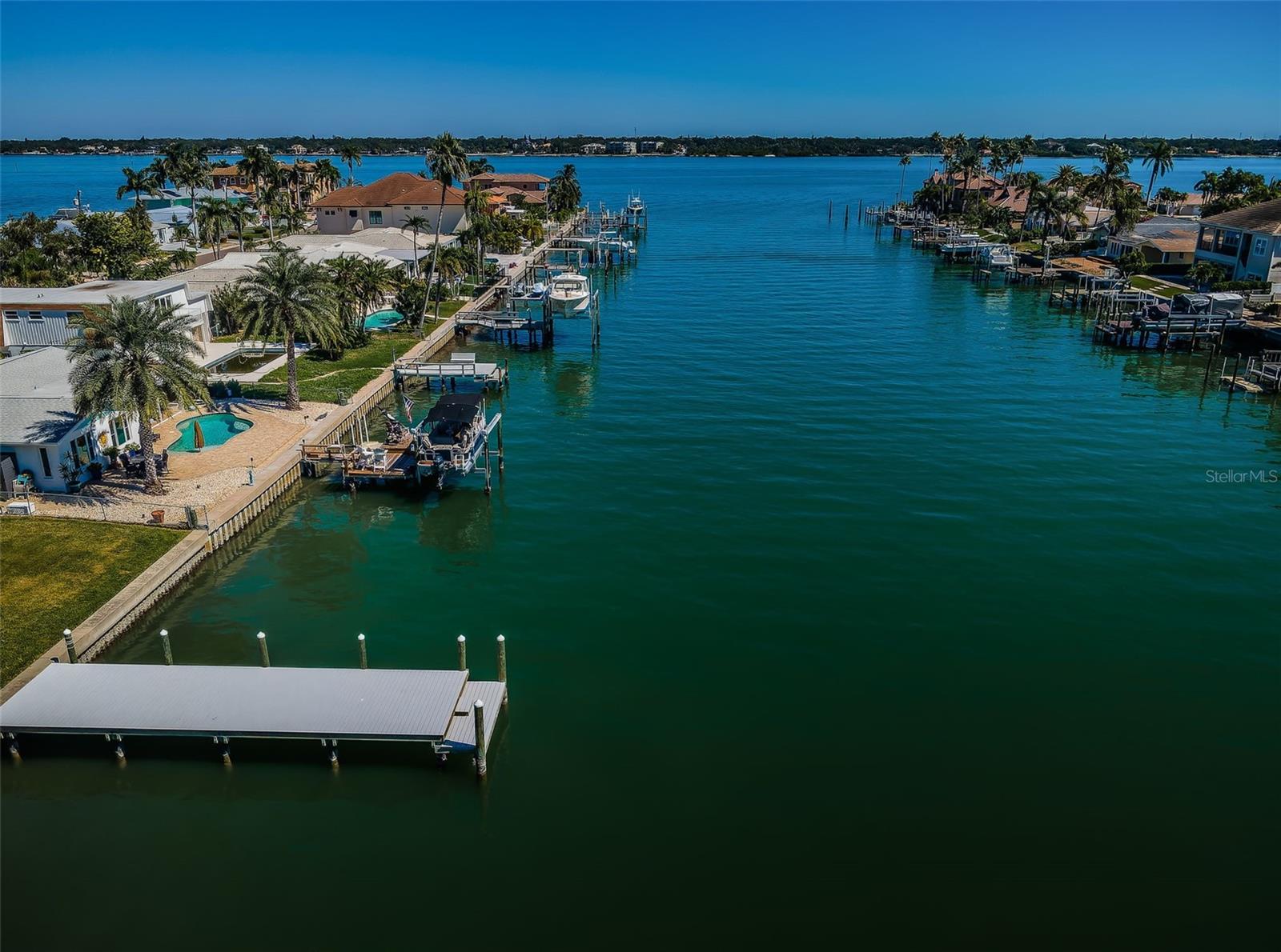 Image 37 of 41 For 755 Capri Boulevard