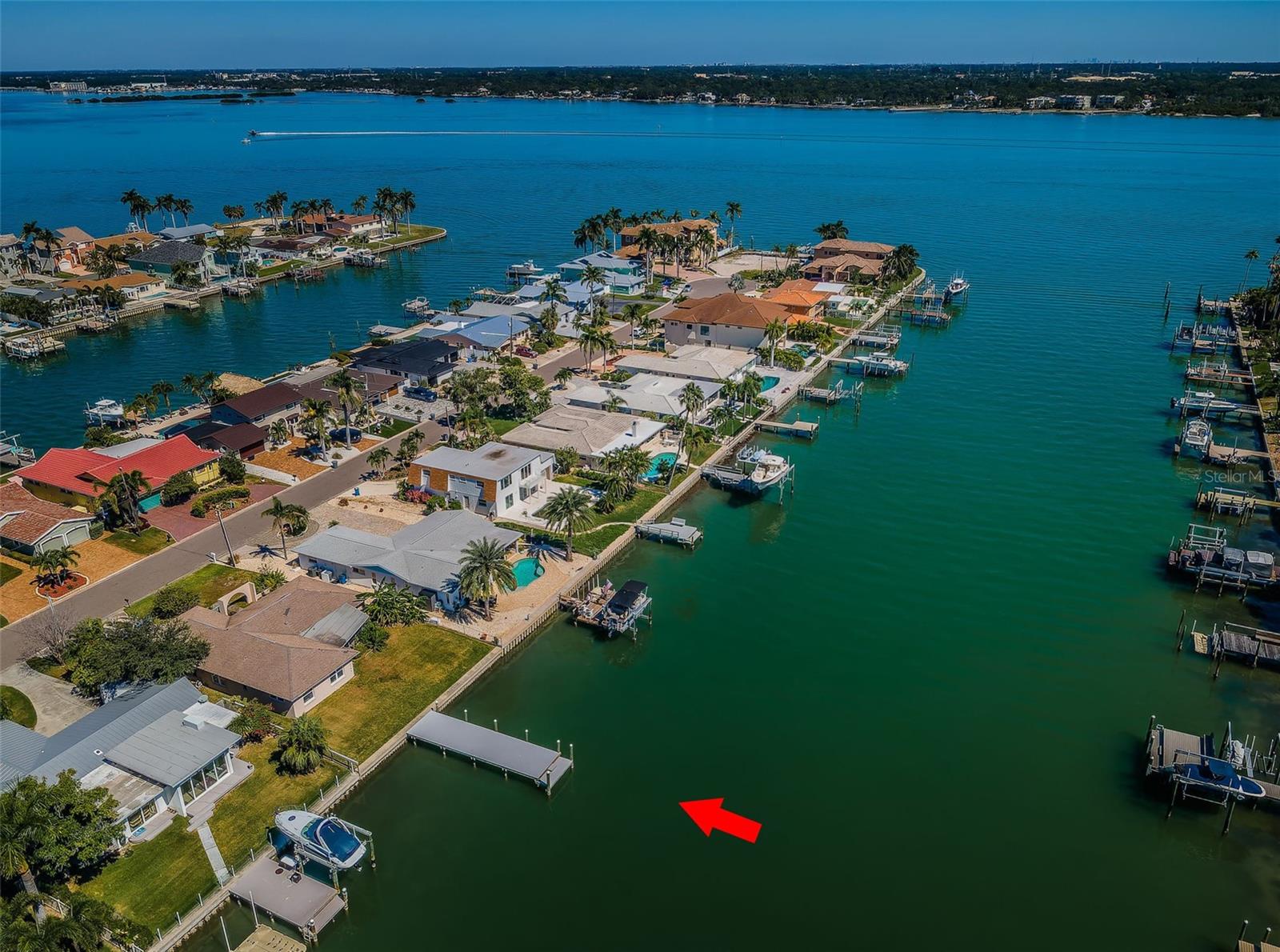Image 4 of 41 For 755 Capri Boulevard