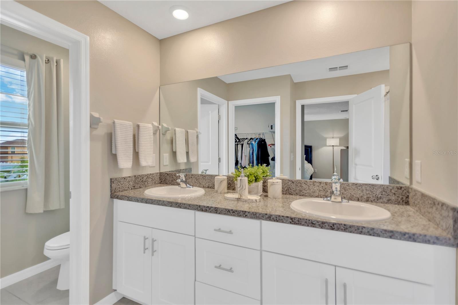 Listing photo id 19 for 4957 Wild Senna Boulevard