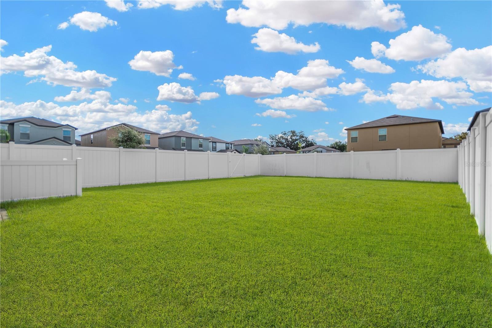 Listing photo id 28 for 4957 Wild Senna Boulevard