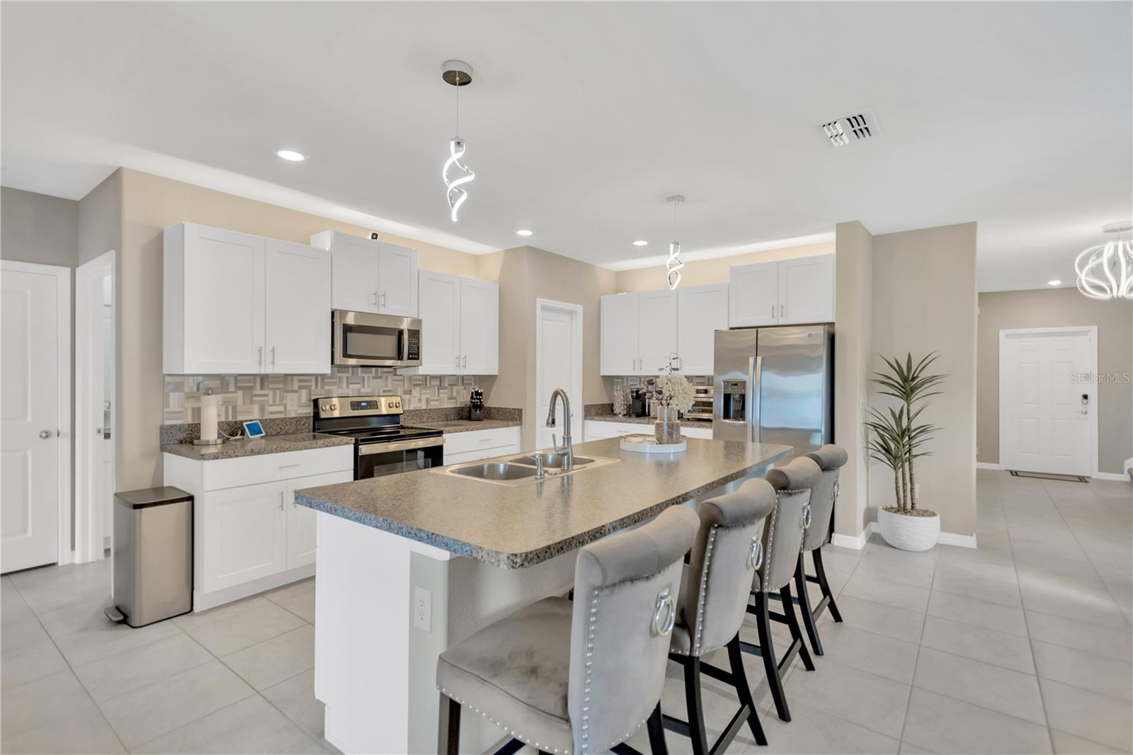 Listing photo id 5 for 4957 Wild Senna Boulevard