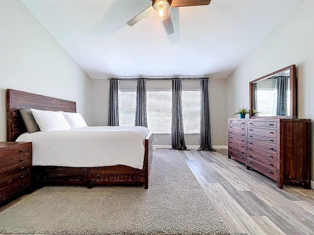 Image 31 of 50 For 4128 Bismarck Palm Drive