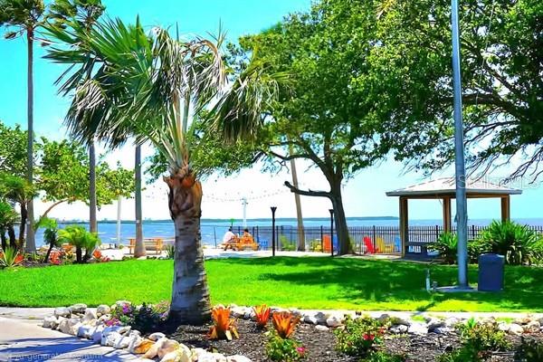 Listing photo id 23 for 611 Destiny Drive 116