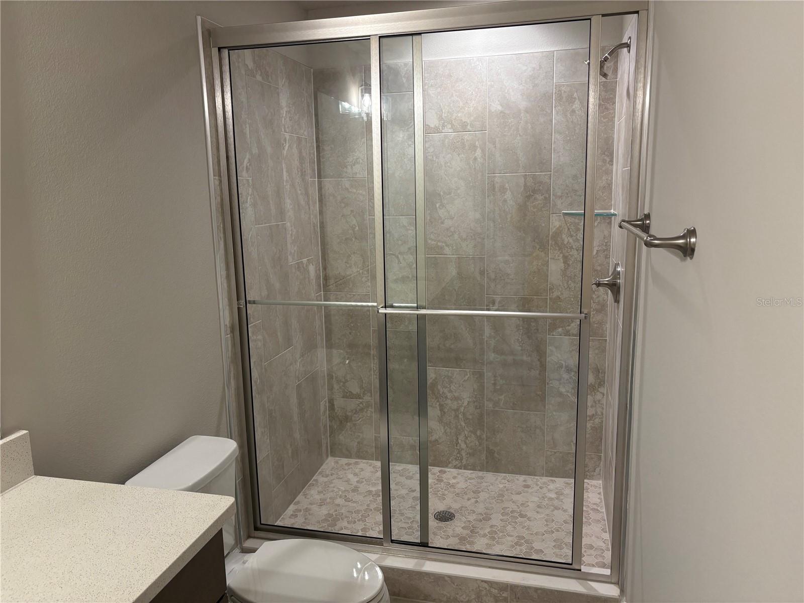 Image 15 of 20 For 6460 Roseberry Court N