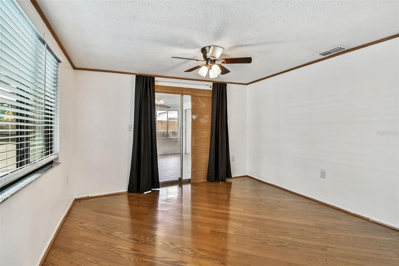 Image 15 of 67 For 7331 Sandalwood Drive