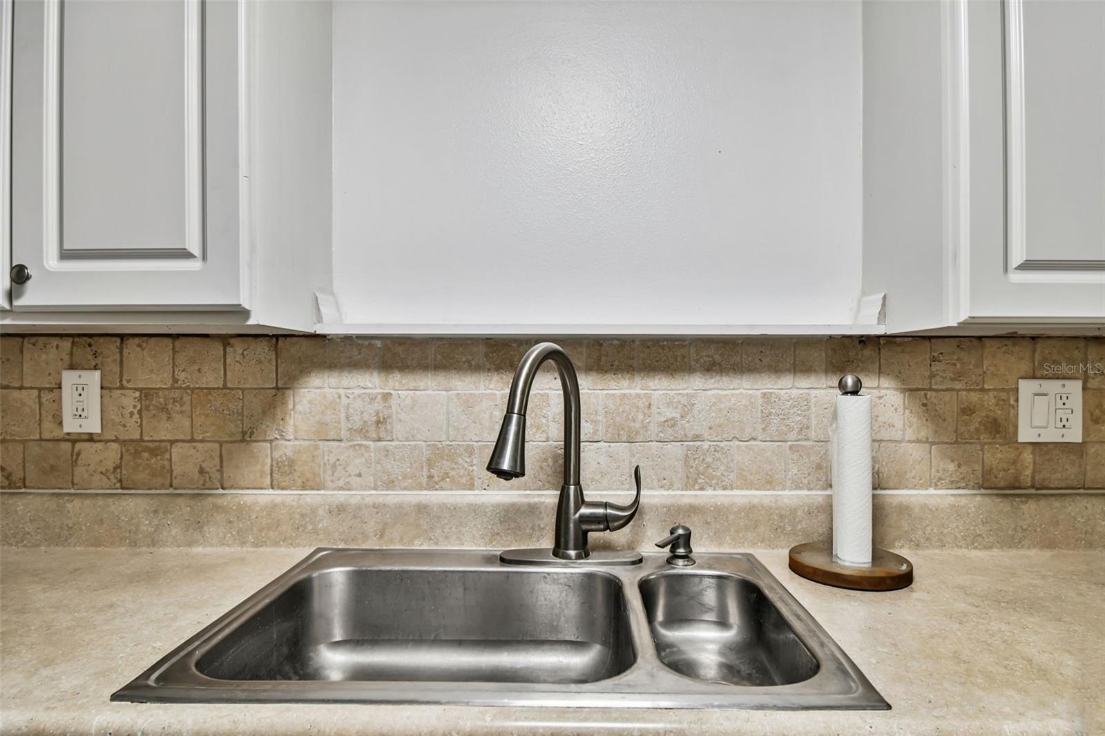Image 19 of 67 For 7331 Sandalwood Drive