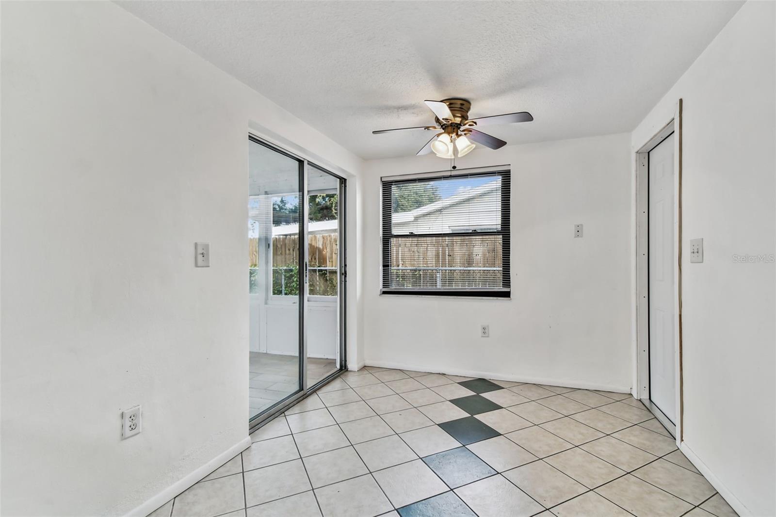 Image 22 of 67 For 7331 Sandalwood Drive