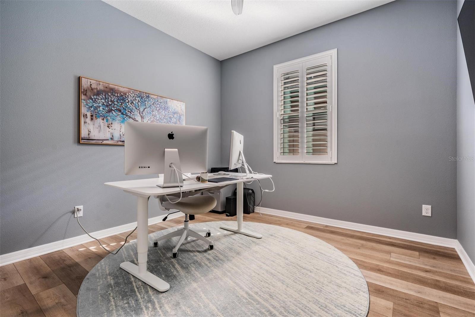 Listing photo id 21 for 19296 Leonard Road