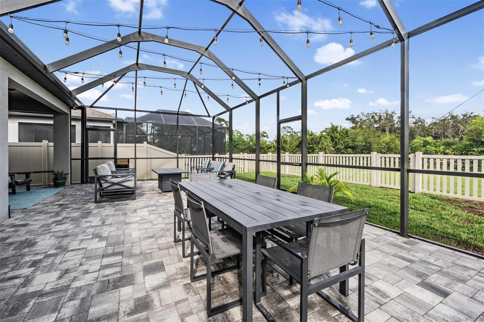 Listing photo id 30 for 19296 Leonard Road