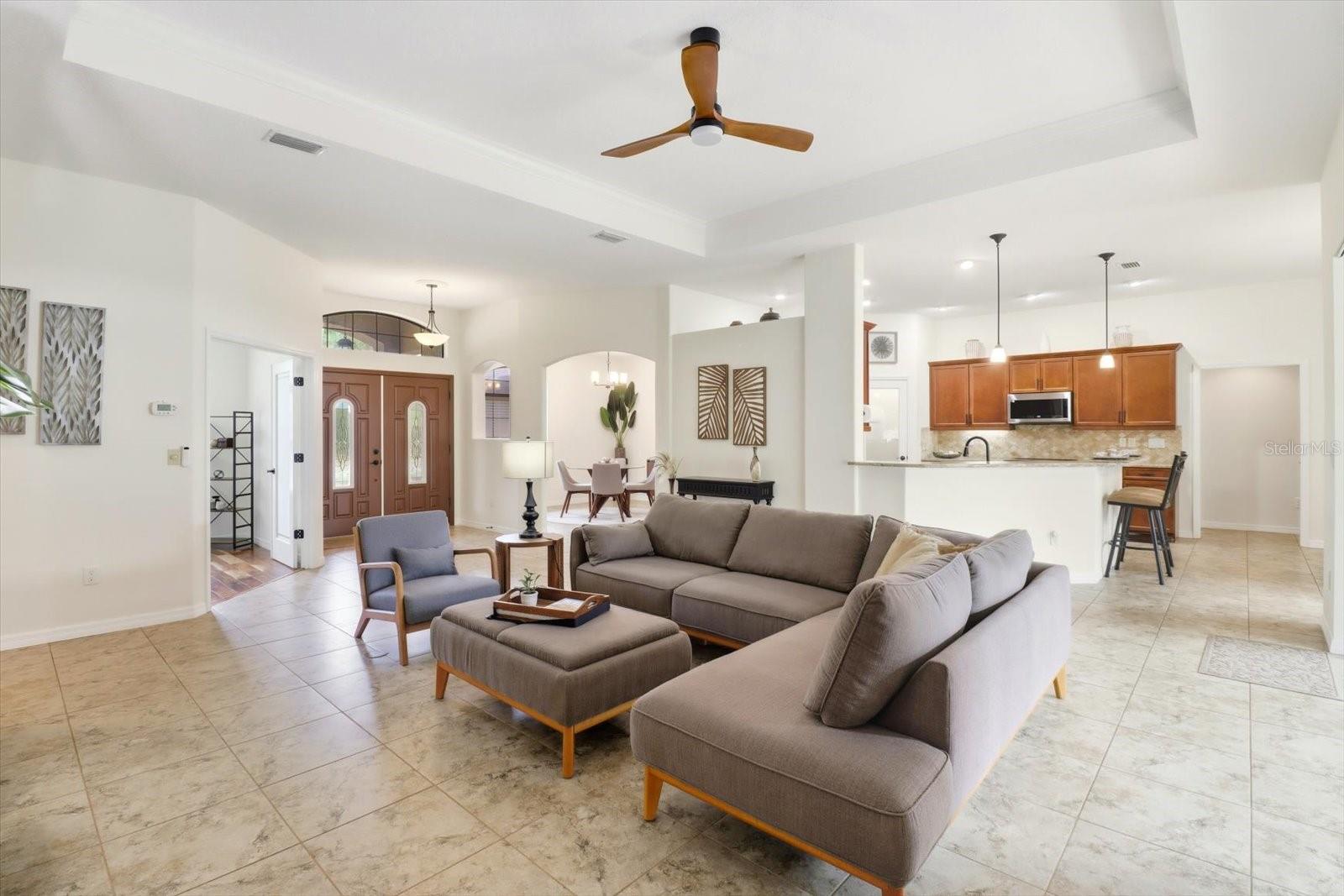 Image 15 of 53 For 4214 Malaluka Circle