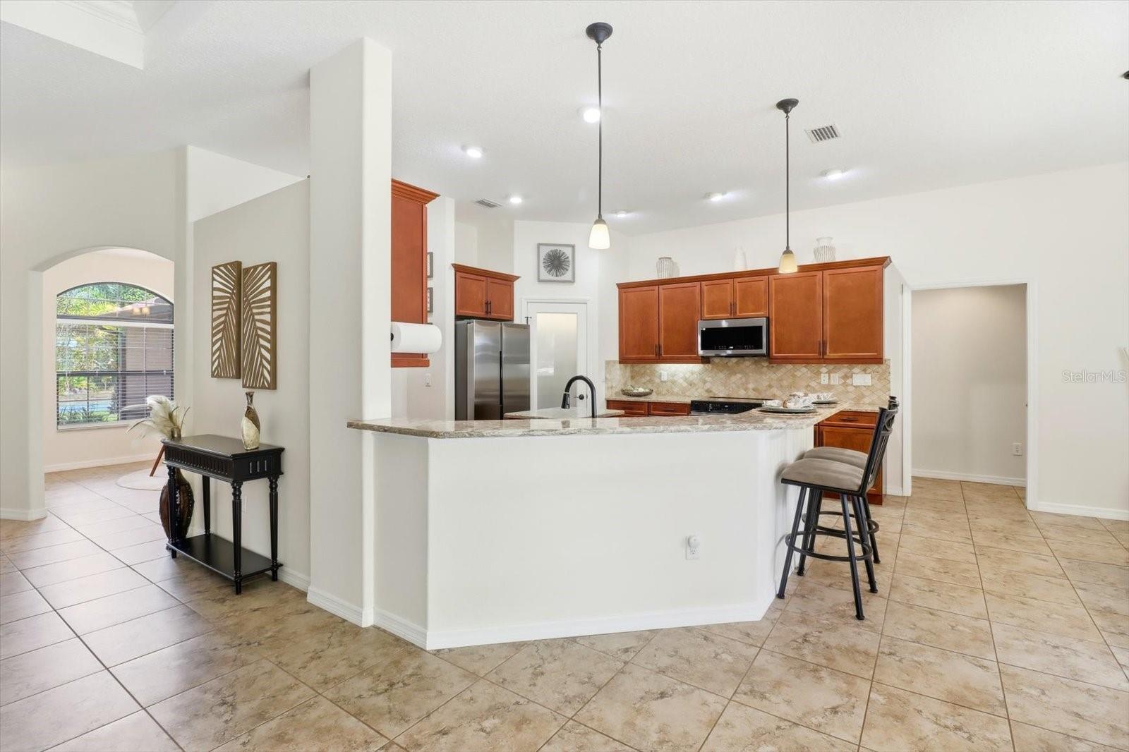 Image 19 of 53 For 4214 Malaluka Circle