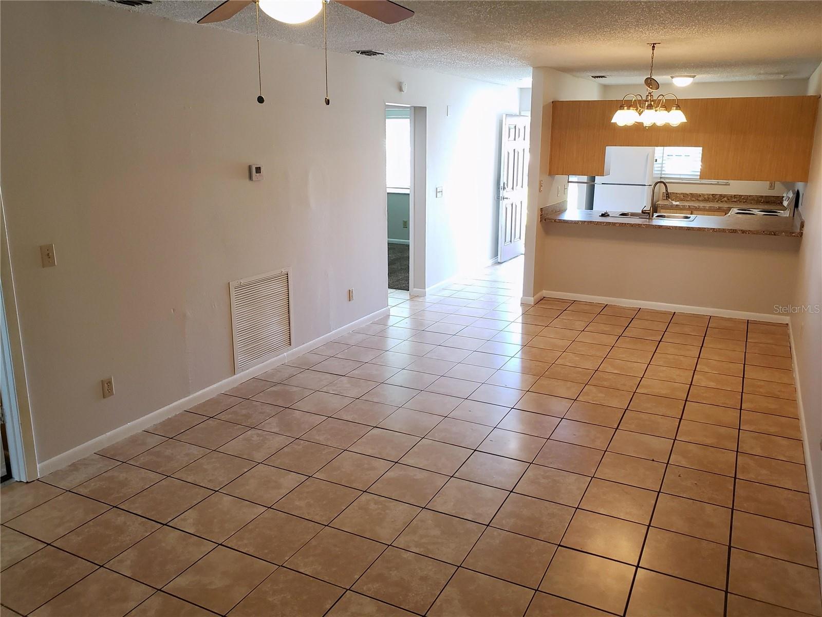 Listing photo id 4 for 39132 County Road 54  2168