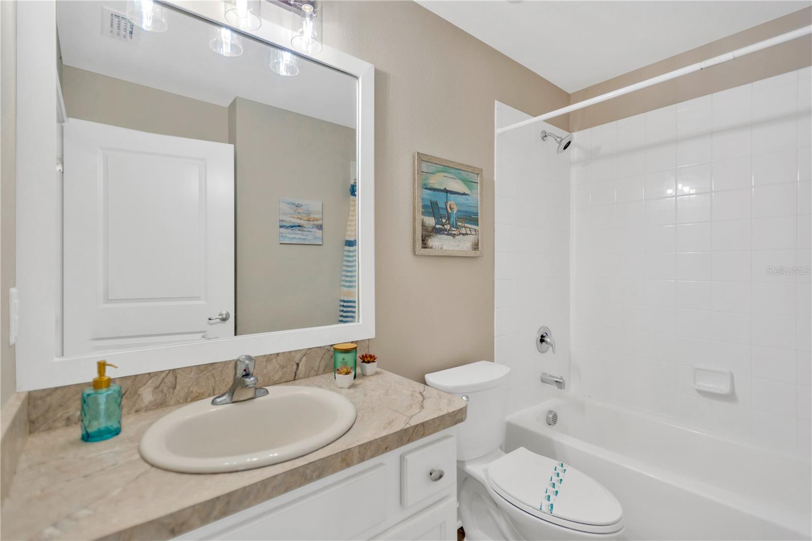 Image 12 of 24 For 1519 9th Street Se