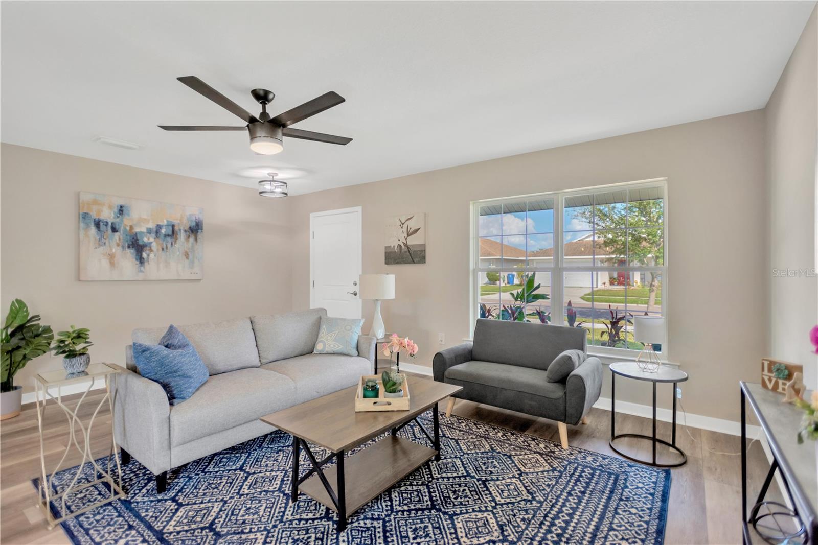 Image 4 of 24 For 1519 9th Street Se