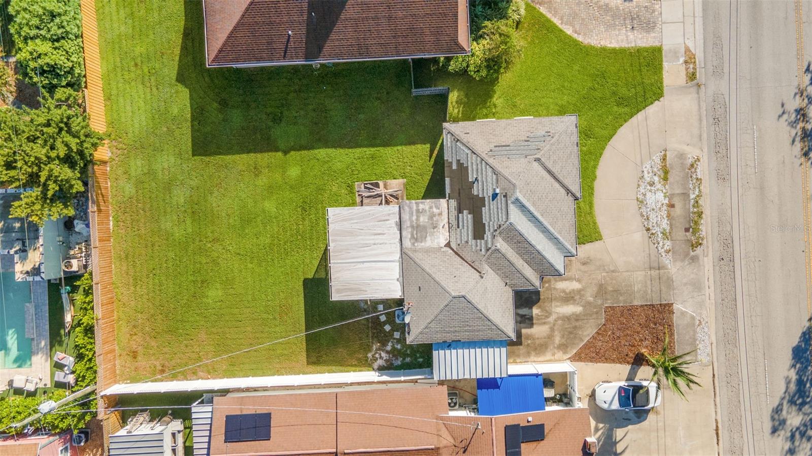 Image 2 of 11 For 3507 Azeele Street