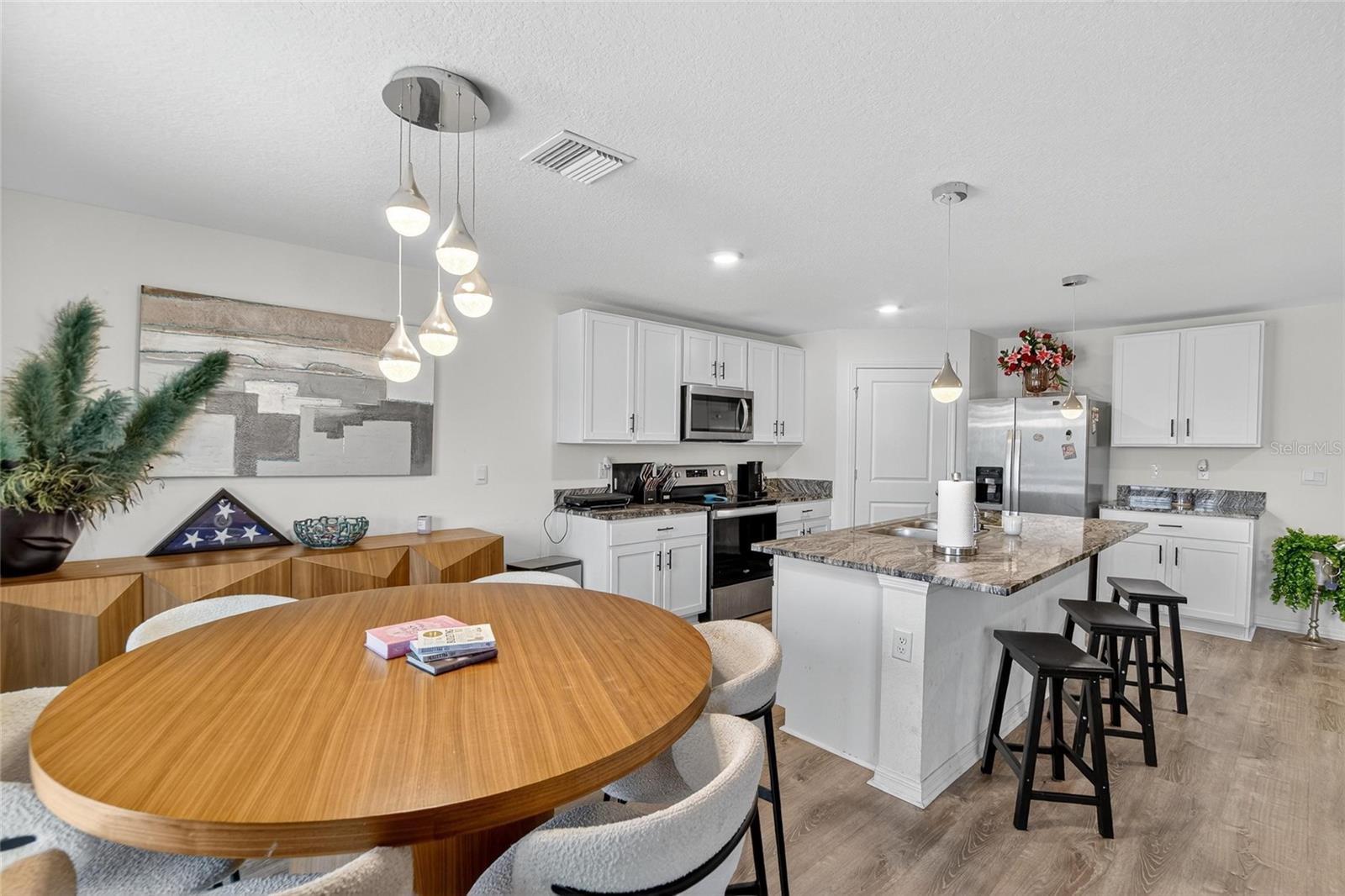 Image 16 of 73 For 2841 Gumbo Limbo Drive