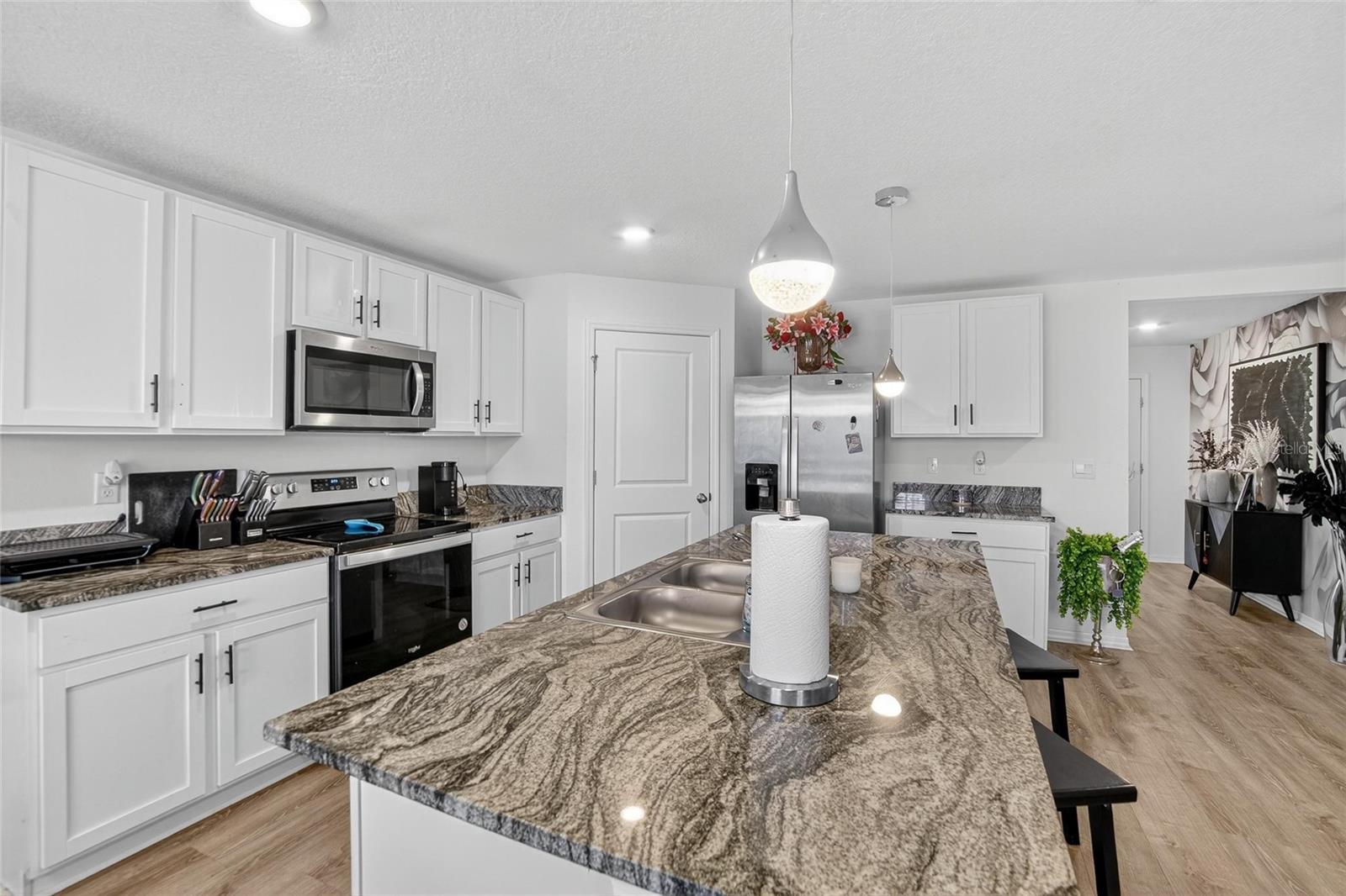 Image 17 of 73 For 2841 Gumbo Limbo Drive