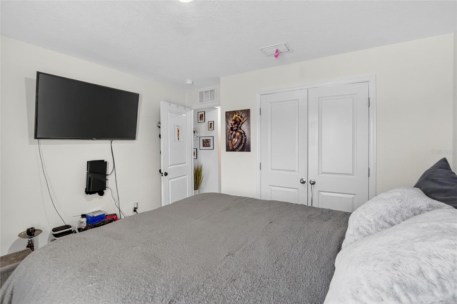 Image 25 of 73 For 2841 Gumbo Limbo Drive