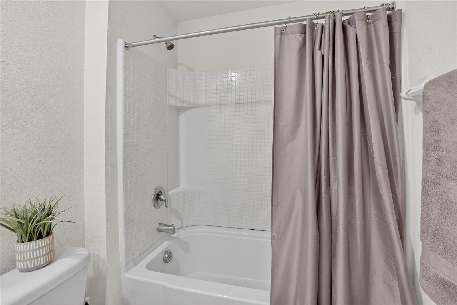 Image 27 of 73 For 2841 Gumbo Limbo Drive