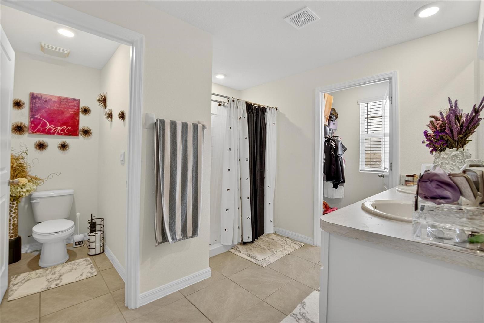 Image 36 of 73 For 2841 Gumbo Limbo Drive