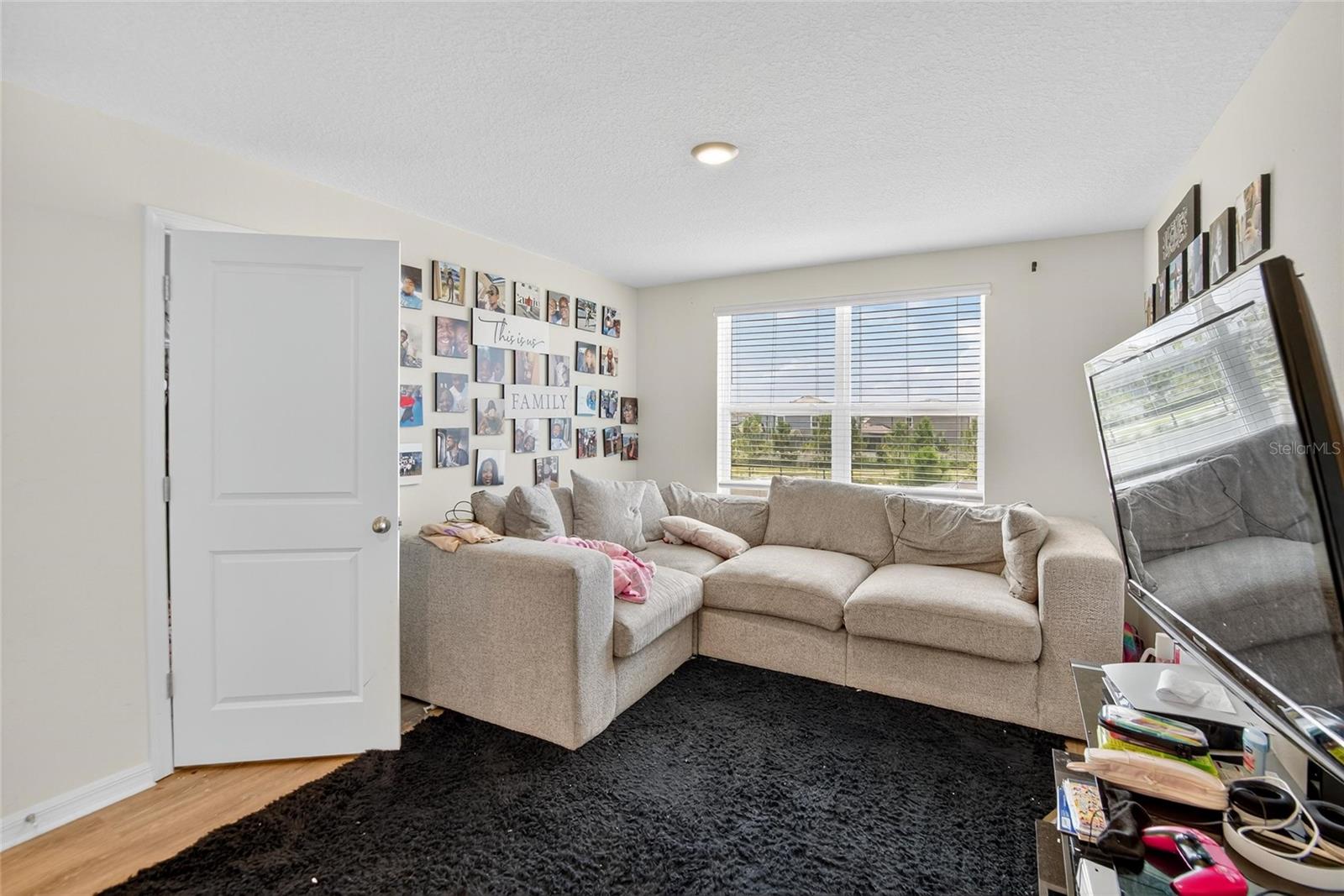 Image 42 of 73 For 2841 Gumbo Limbo Drive