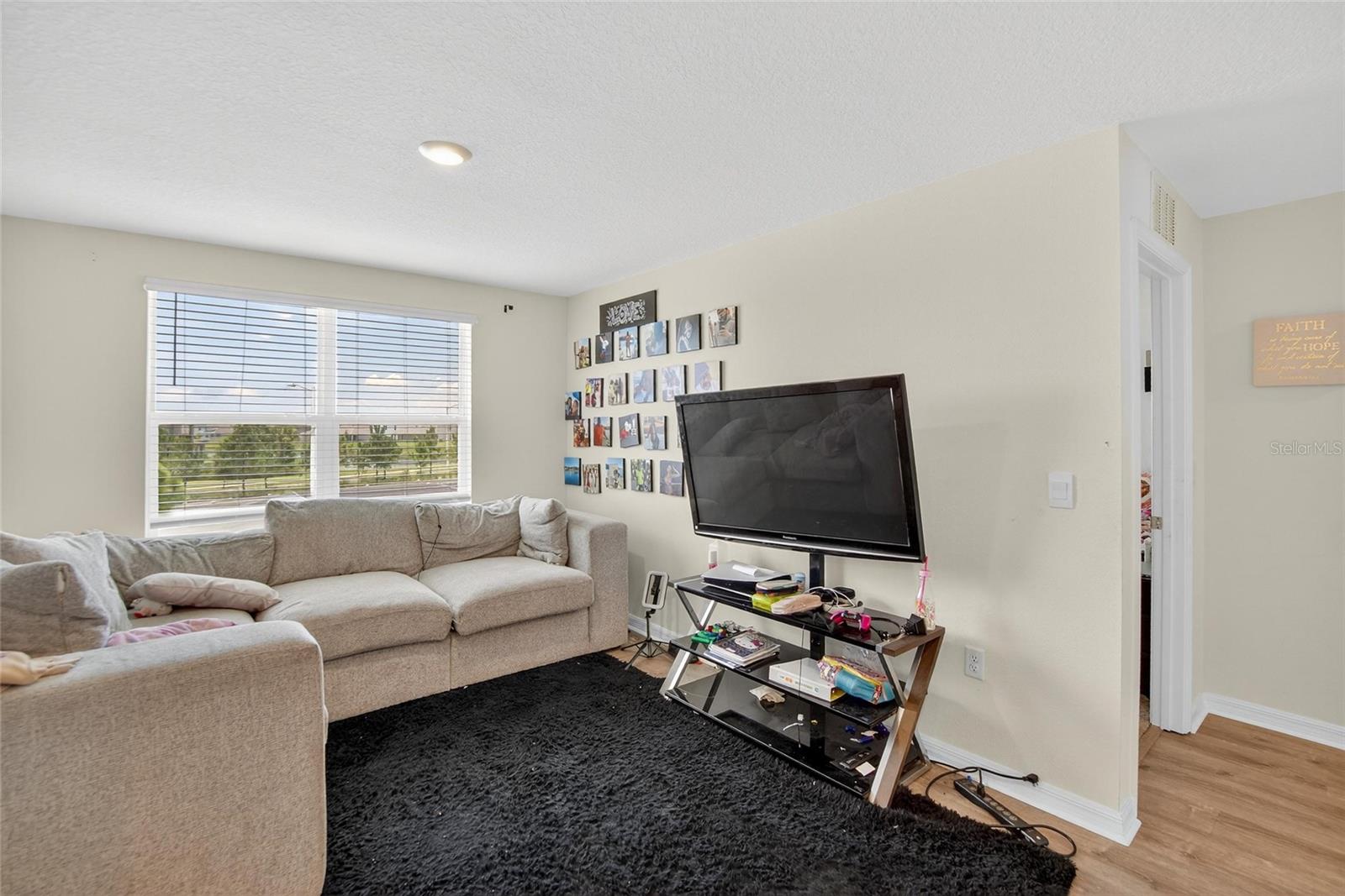 Image 43 of 73 For 2841 Gumbo Limbo Drive