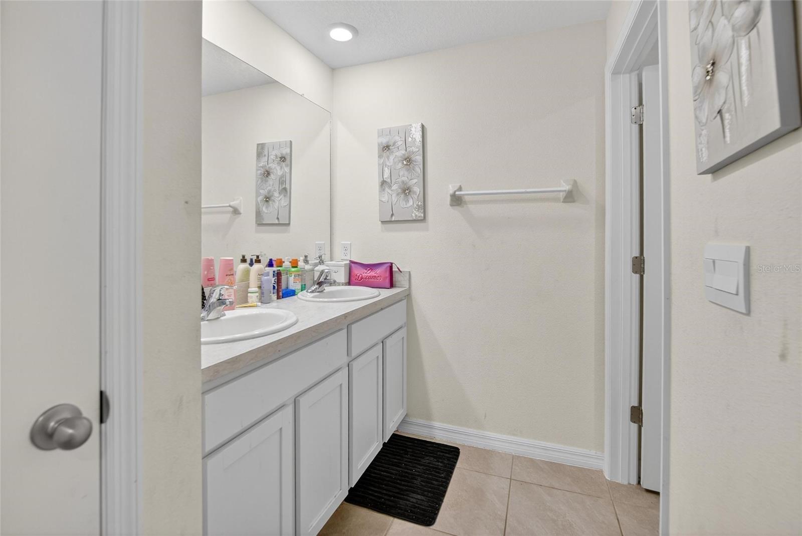 Image 55 of 73 For 2841 Gumbo Limbo Drive