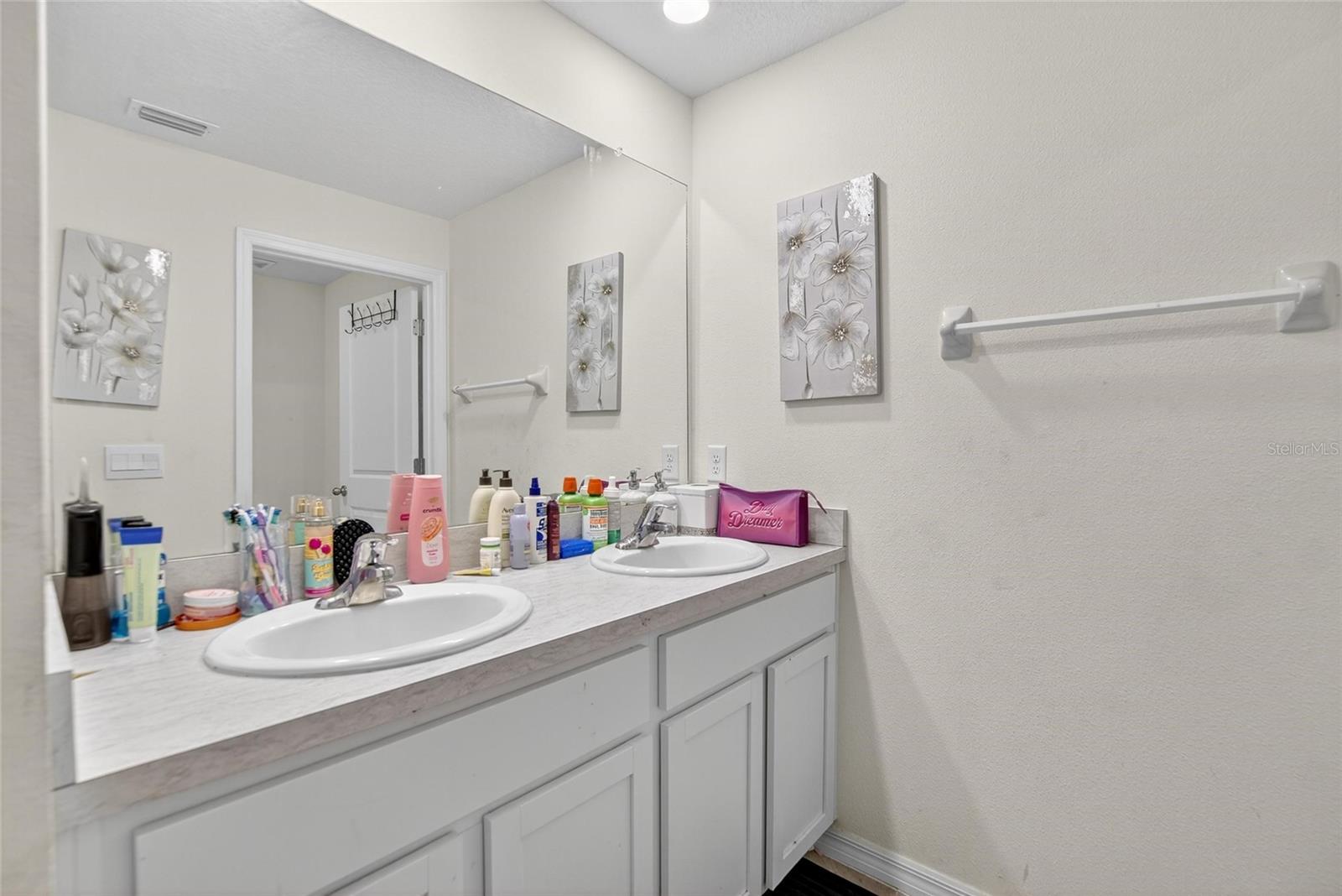 Image 56 of 73 For 2841 Gumbo Limbo Drive