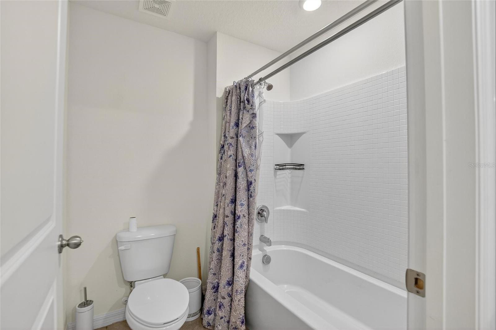 Image 57 of 73 For 2841 Gumbo Limbo Drive