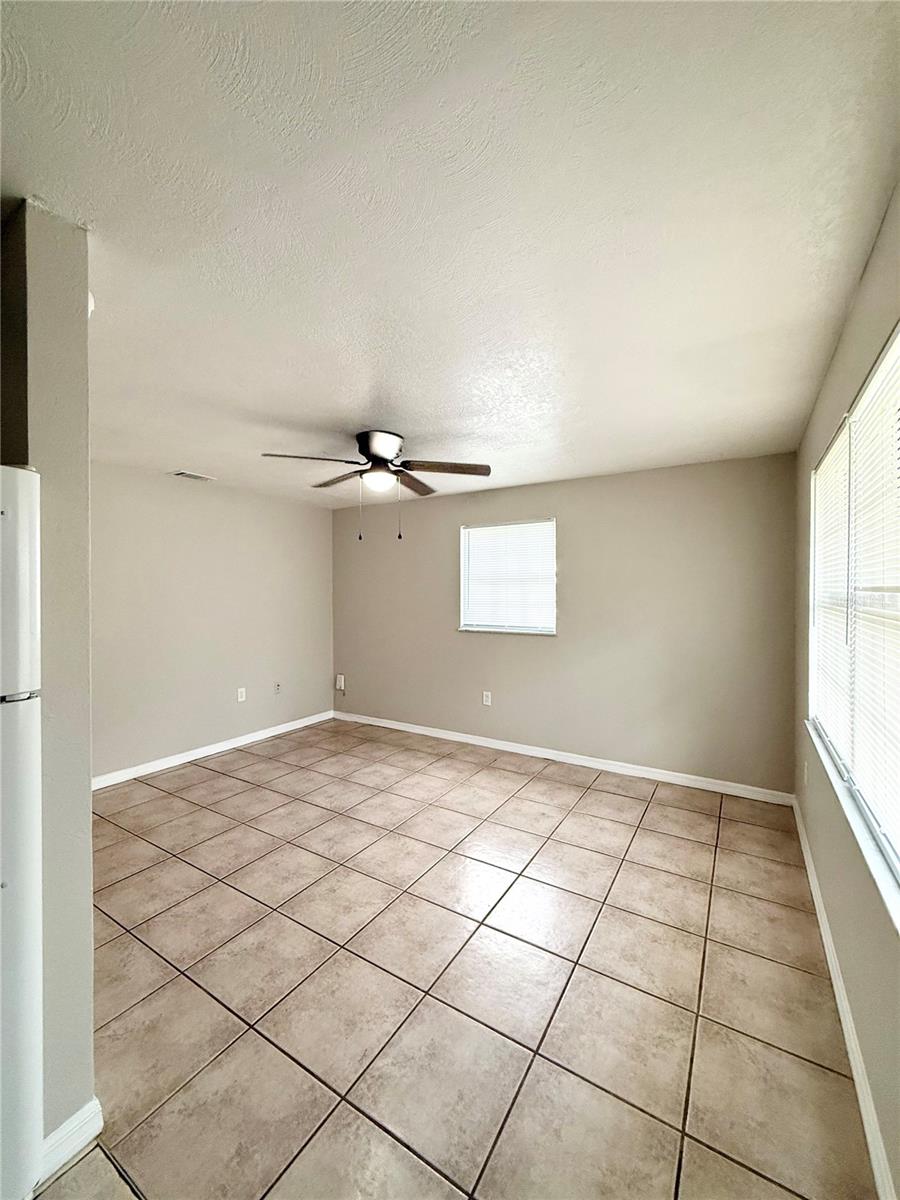 Image 5 of 9 For 5644 18th Street