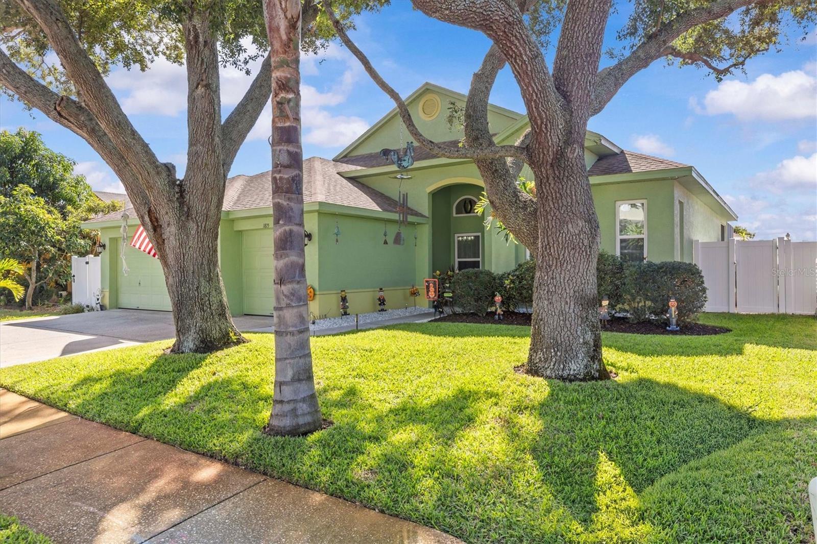 Image 3 of 50 For 1815 Wood Trail Street