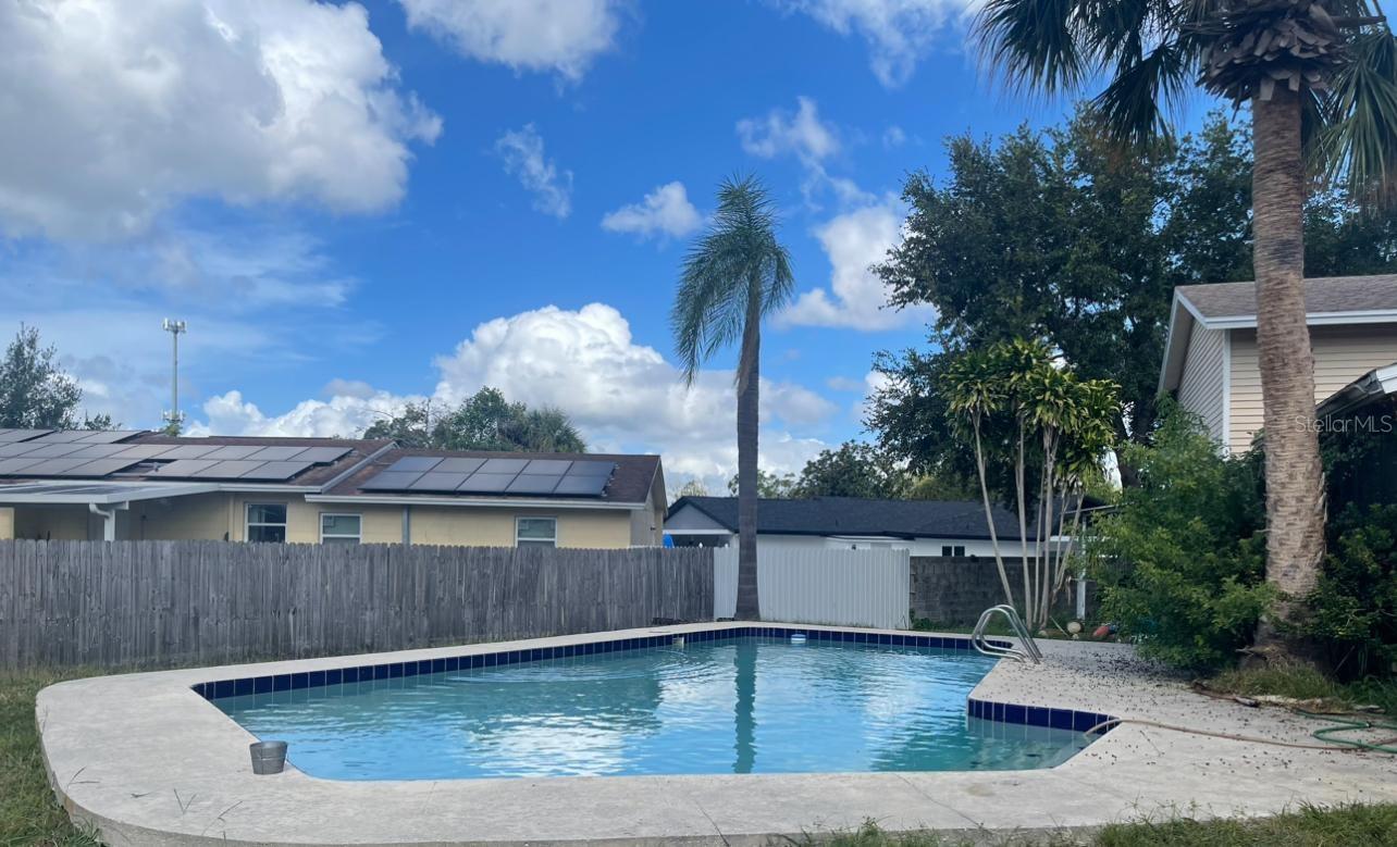 Image 2 of 7 For 8507 Wooddale Court