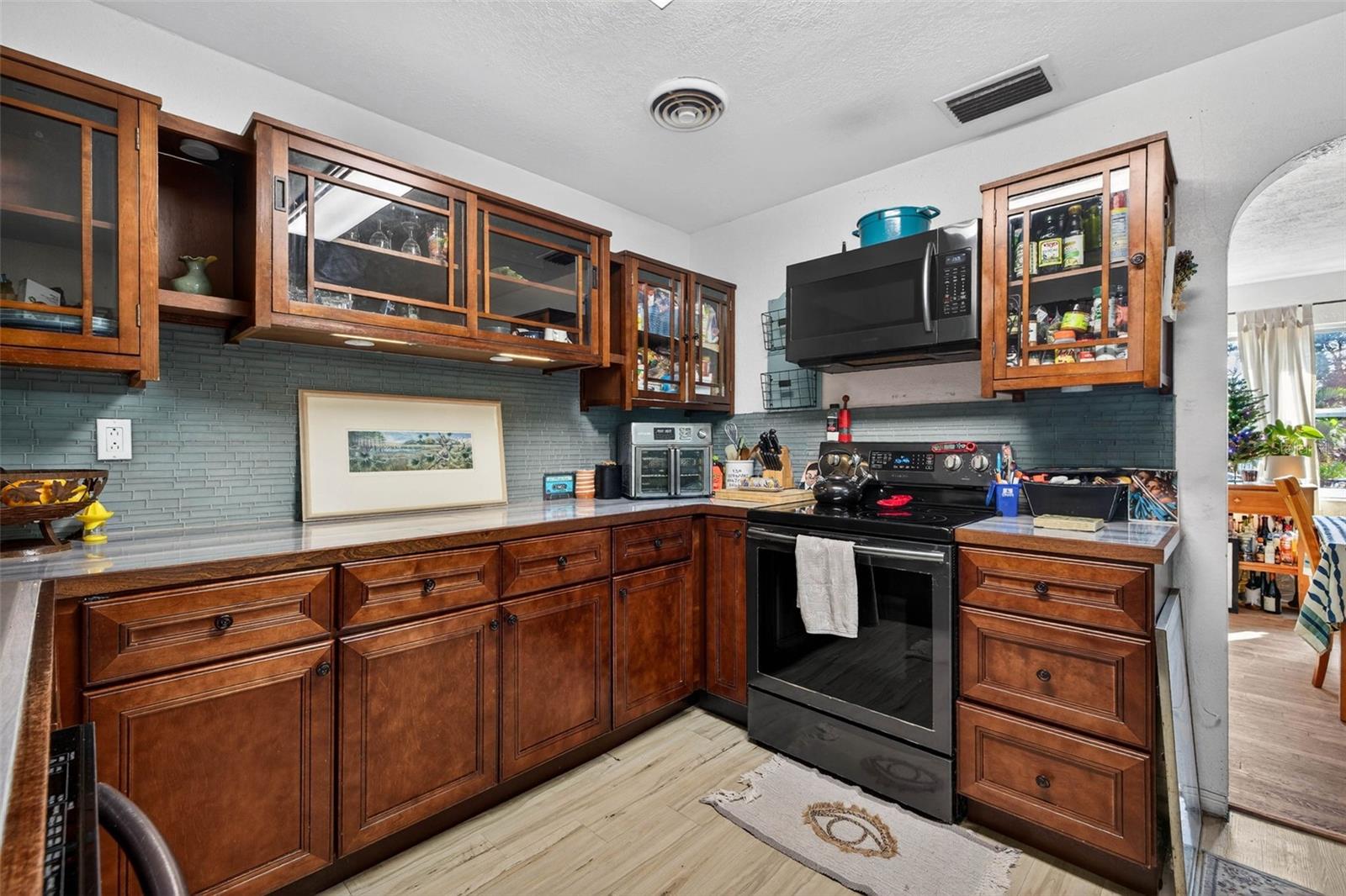 Image 11 of 36 For 2509 Dartmouth Avenue N