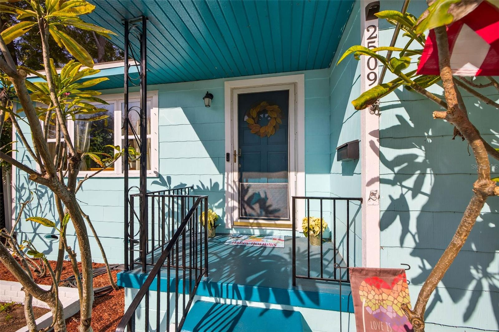 Image 6 of 36 For 2509 Dartmouth Avenue N