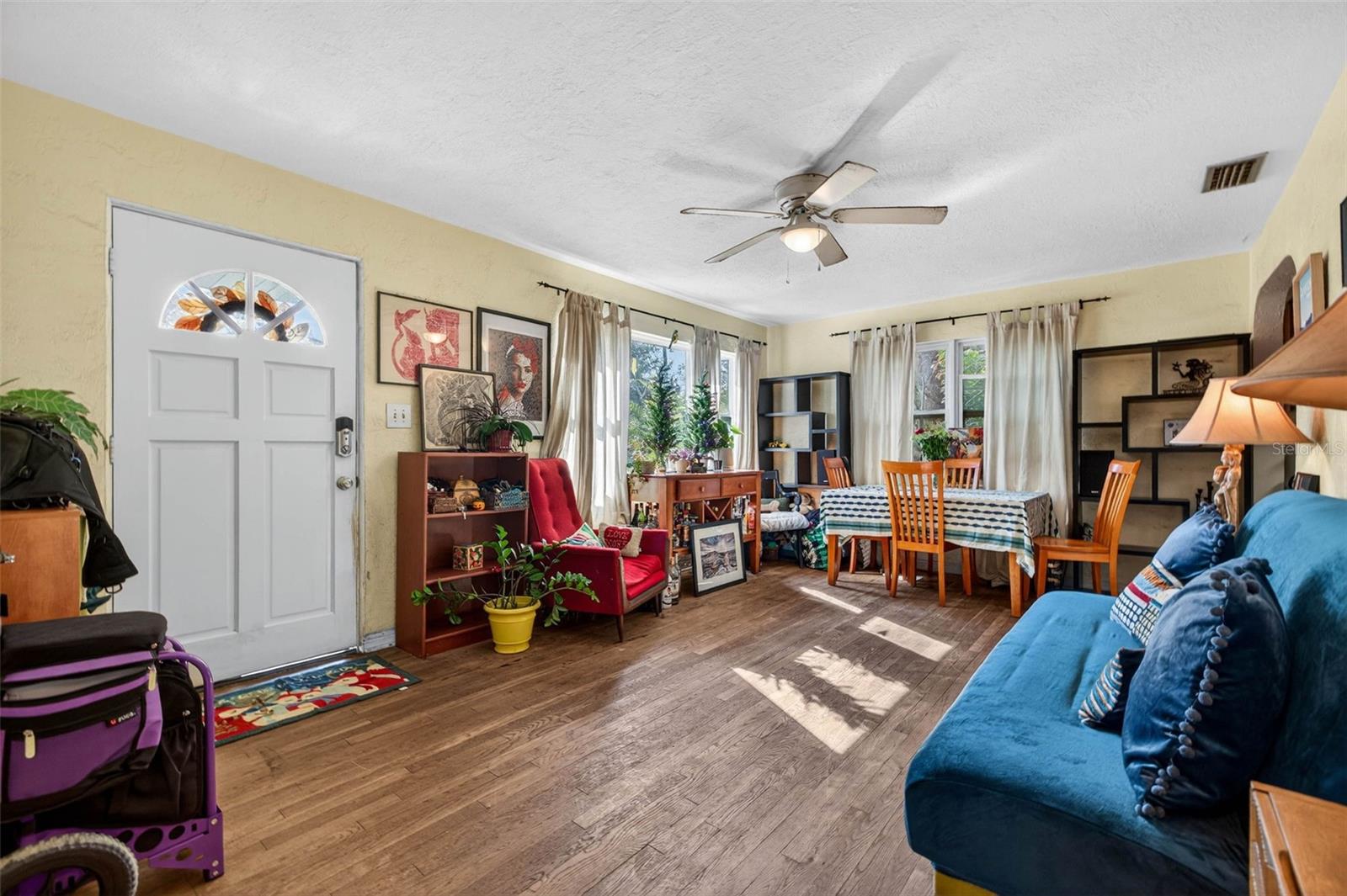 Image 9 of 36 For 2509 Dartmouth Avenue N