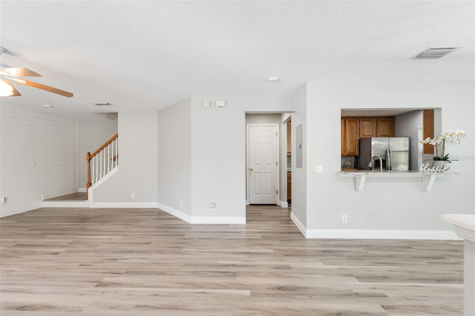 Image 10 of 48 For 9604 Charlesberg Drive