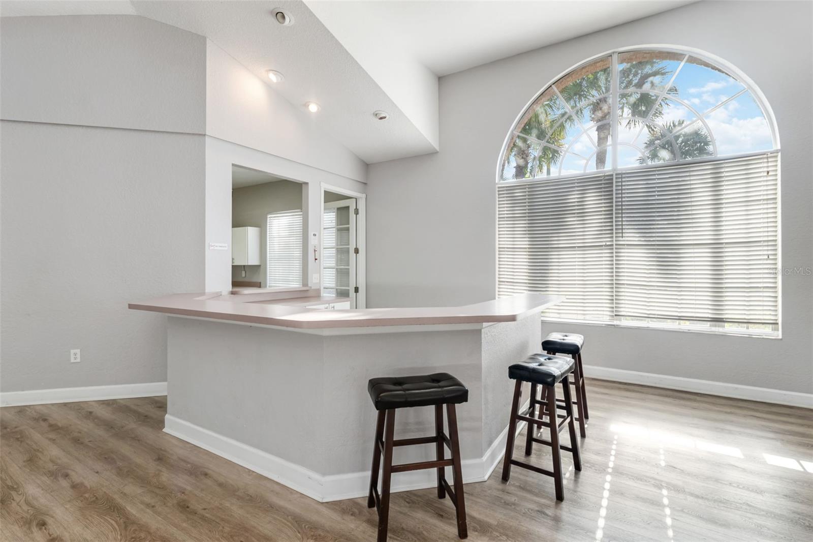Image 32 of 48 For 9604 Charlesberg Drive