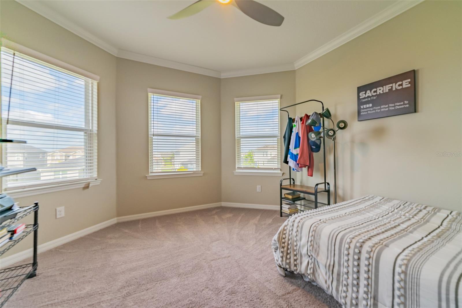 Image 49 of 73 For 34087 Astoria Circle