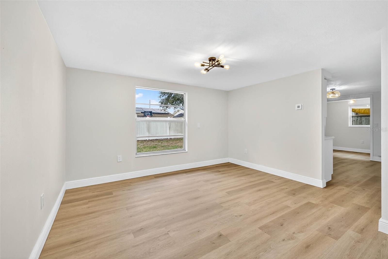 Image 11 of 38 For 7915 Ironbark Drive