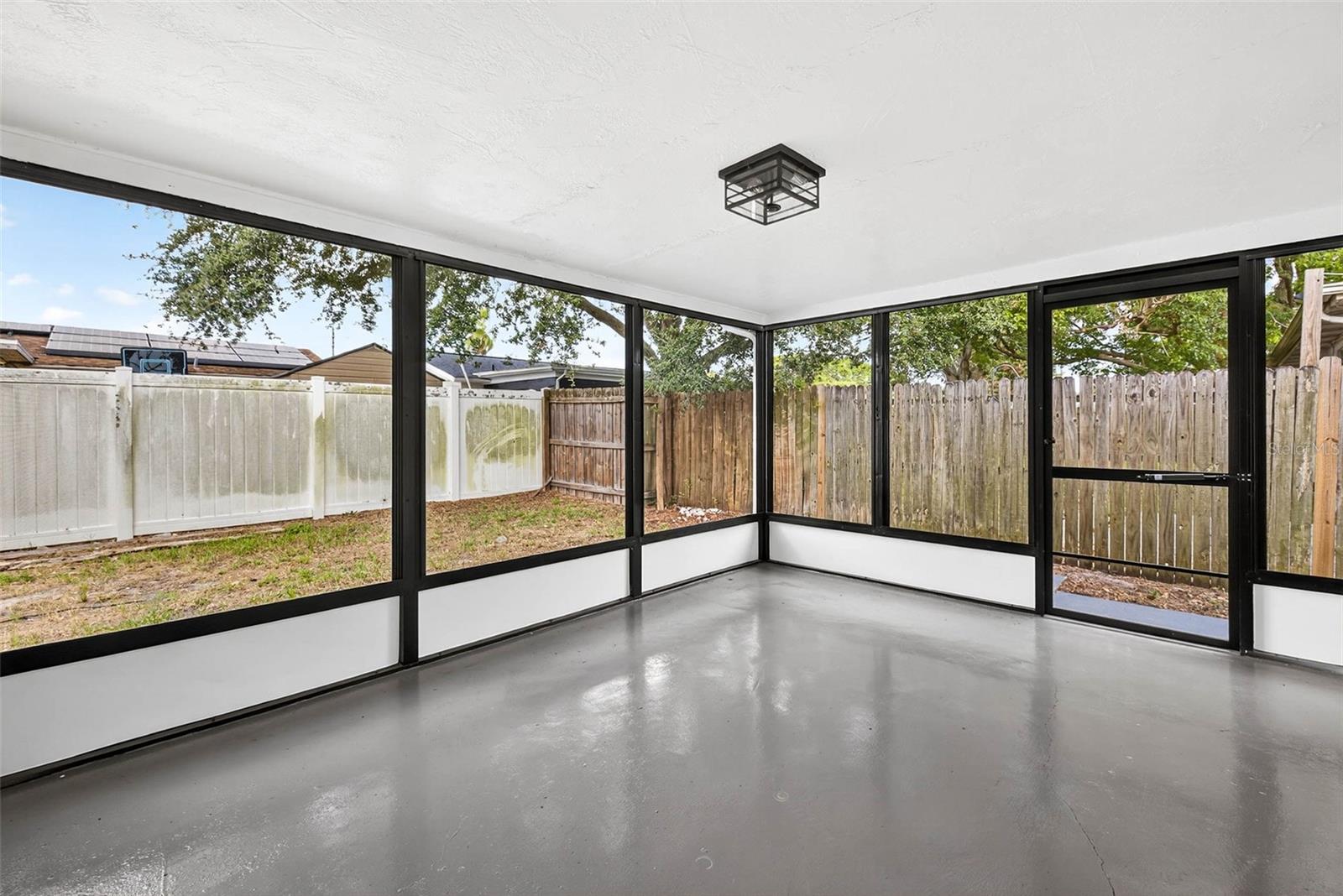 Image 32 of 38 For 7915 Ironbark Drive